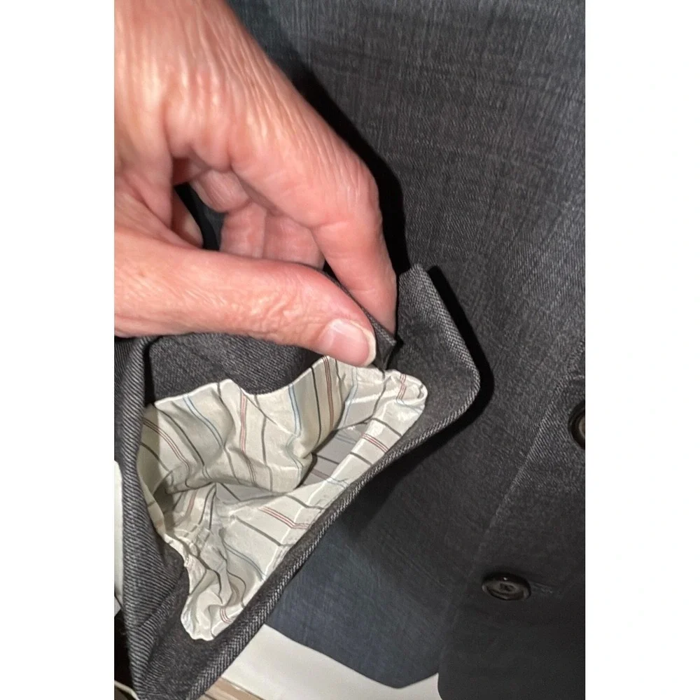 Lauren Gray Textured Suit Jacket Blazer Two Button Lapel Pocket Formal‎